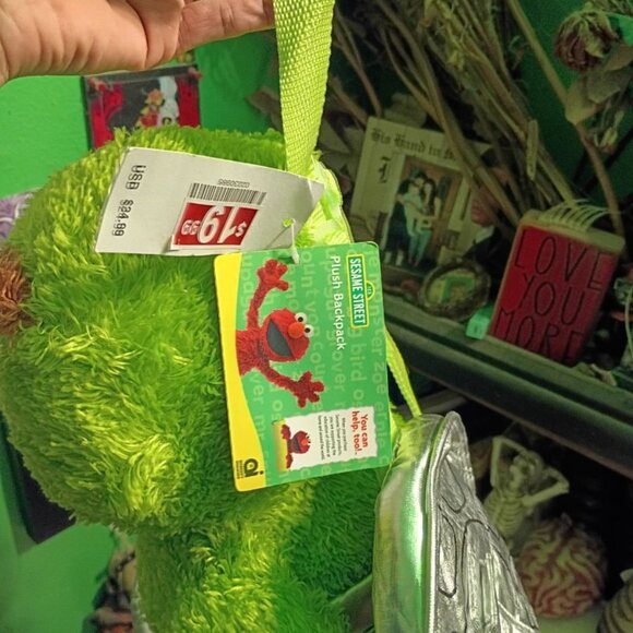 NWT 17" Oscar The Grouch Trash Can Plush Backpack Purse Plush Sesame Street. - Picture 2 of 3